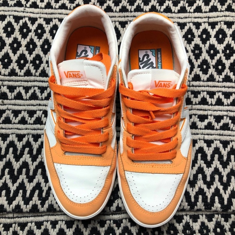 mens VANS size 9.5 shoes